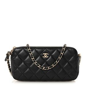 CHANEL Black Quilted Crossbody Bag with Gold Chain